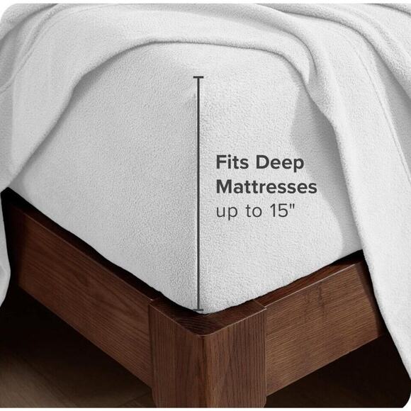 Bare Home Premium Polar Fleece Sheet Set - Queen Size - Fitted, Flat & 2 Cases - Picture 5 of 6
